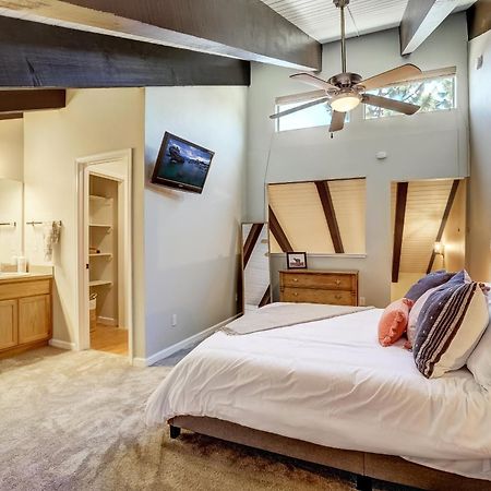 Private Condo Steps From Ski Lift Minutes To Lake Stateline Exterior photo