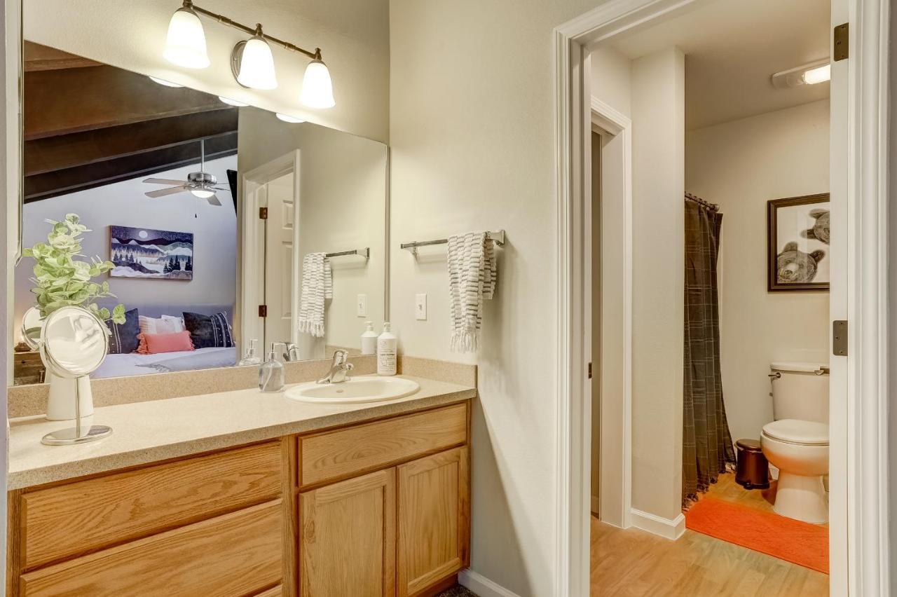 Private Condo Steps From Ski Lift Minutes To Lake Stateline Exterior photo